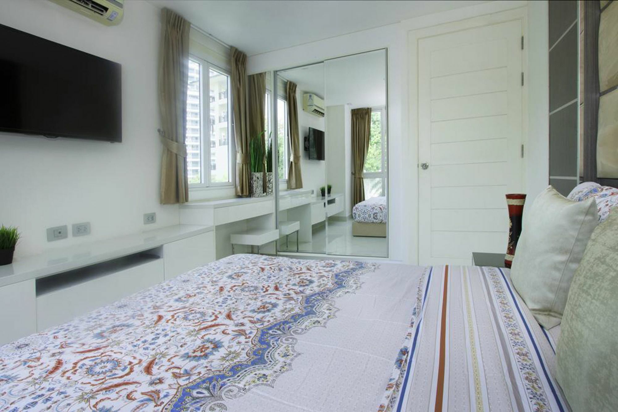Cozy Apartment Pattaya Exterior photo